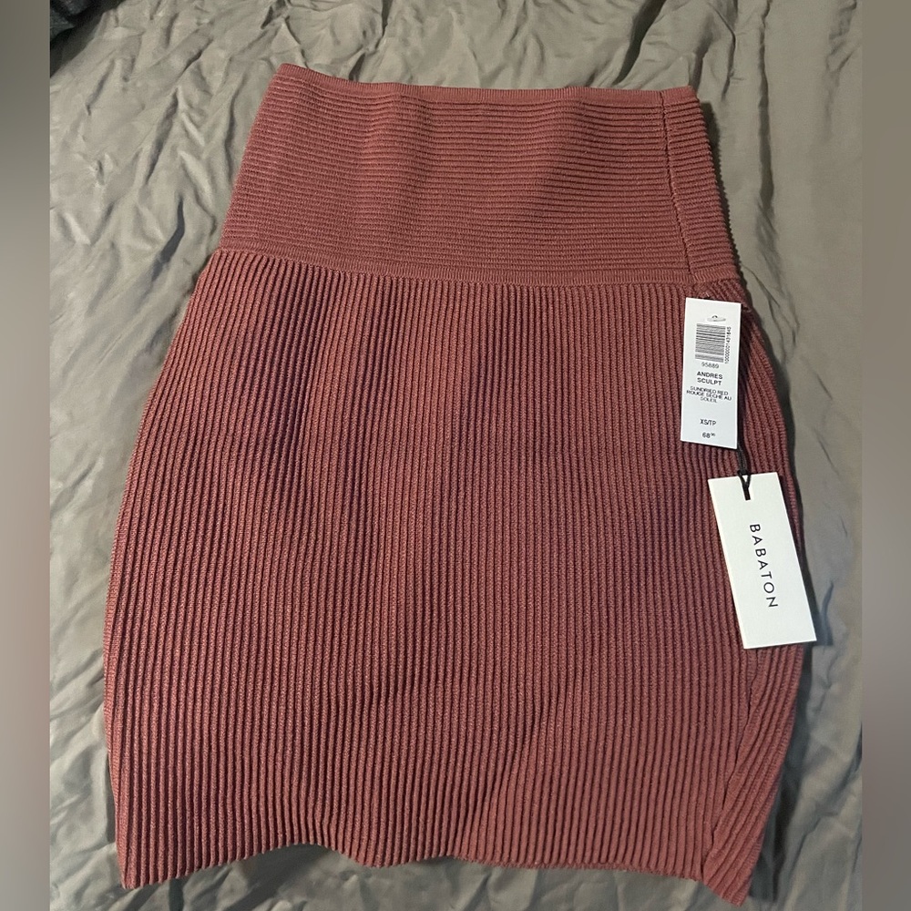 Babaton Andres Sculpt Skirt in Sun-Drenched Red